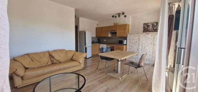 Studio à louer - 1 pièce - 30.0 m2 - BASTIA - 20 - CORSE - Century 21 Jade Immobilier