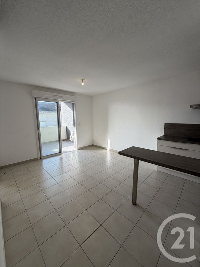 Appartement T2 à louer - 2 pièces - 42.7 m2 - BASTIA - 202 - CORSE - Century 21 Jade Immobilier