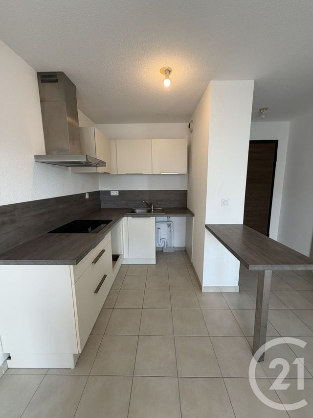 Appartement T2 à louer - 2 pièces - 42.7 m2 - BASTIA - 202 - CORSE - Century 21 Jade Immobilier