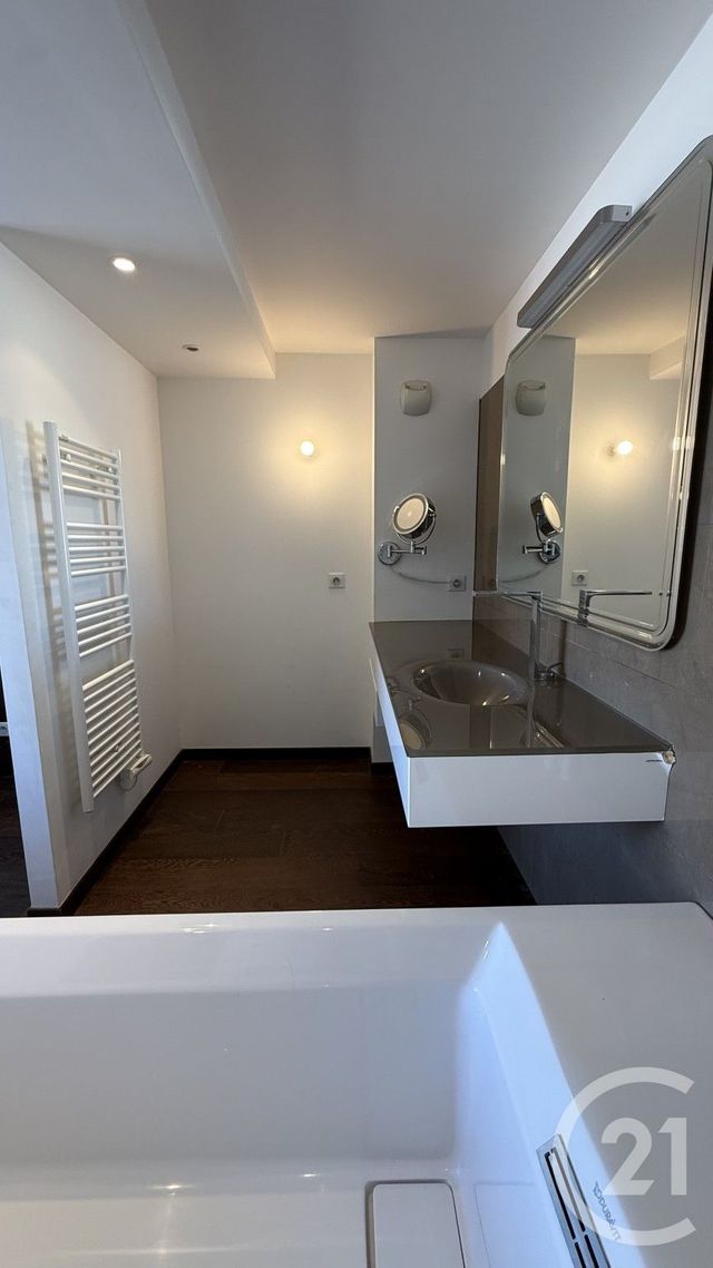Appartement à vendre - 4 pièces - 148.94 m2 - BASTIA - 202 - CORSE - Century 21 Jade Immobilier