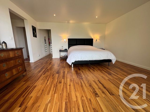 Appartement à vendre - 5 pièces - 186.0 m2 - BASTIA - 202 - CORSE - Century 21 Jade Immobilier