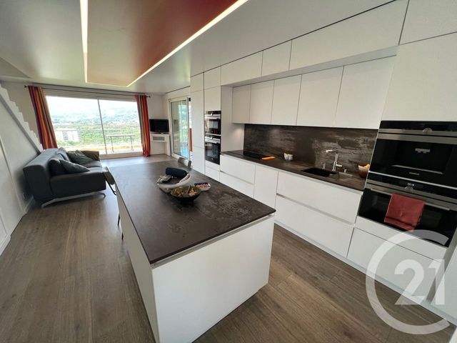 Appartement à vendre - 5 pièces - 186.0 m2 - BASTIA - 202 - CORSE - Century 21 Jade Immobilier