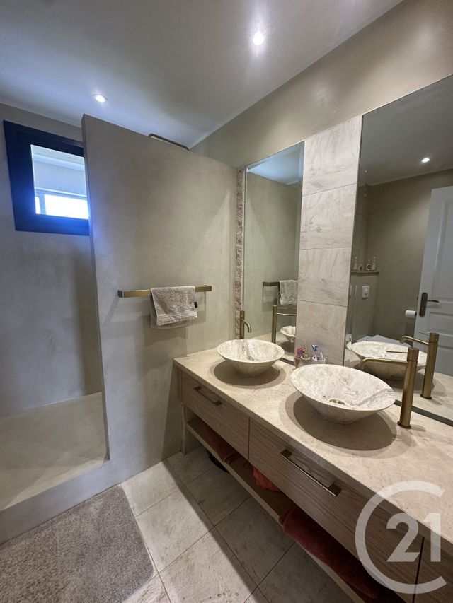 Appartement T4 à vendre - 4 pièces - 98.0 m2 - BASTIA - 202 - CORSE - Century 21 Jade Immobilier