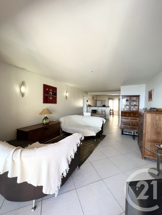 Appartement à vendre - 3 pièces - 84.0 m2 - BASTIA - 202 - CORSE - Century 21 Jade Immobilier