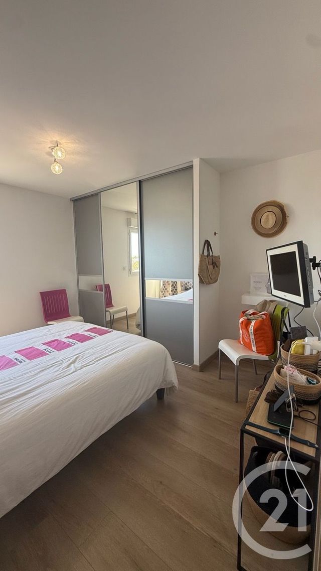 Appartement à vendre - 3 pièces - 68.0 m2 - BASTIA - 202 - CORSE - Century 21 Jade Immobilier