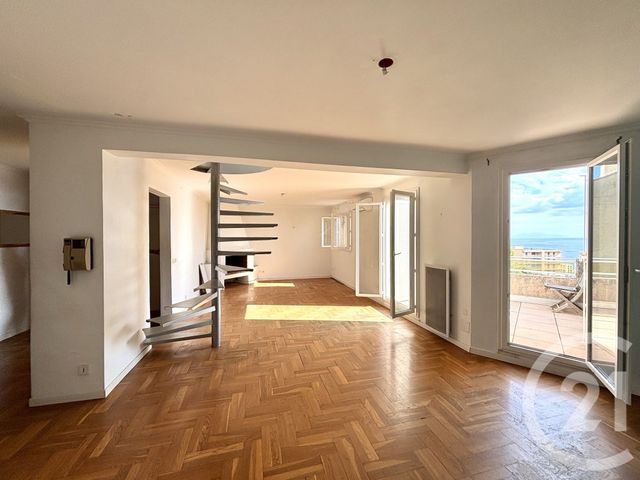 Afficher la photo en grand Appartement à vendre - 4 pièces - 110.0 m2 - BASTIA - 202 - CORSE - Century 21 Jade Immobilier