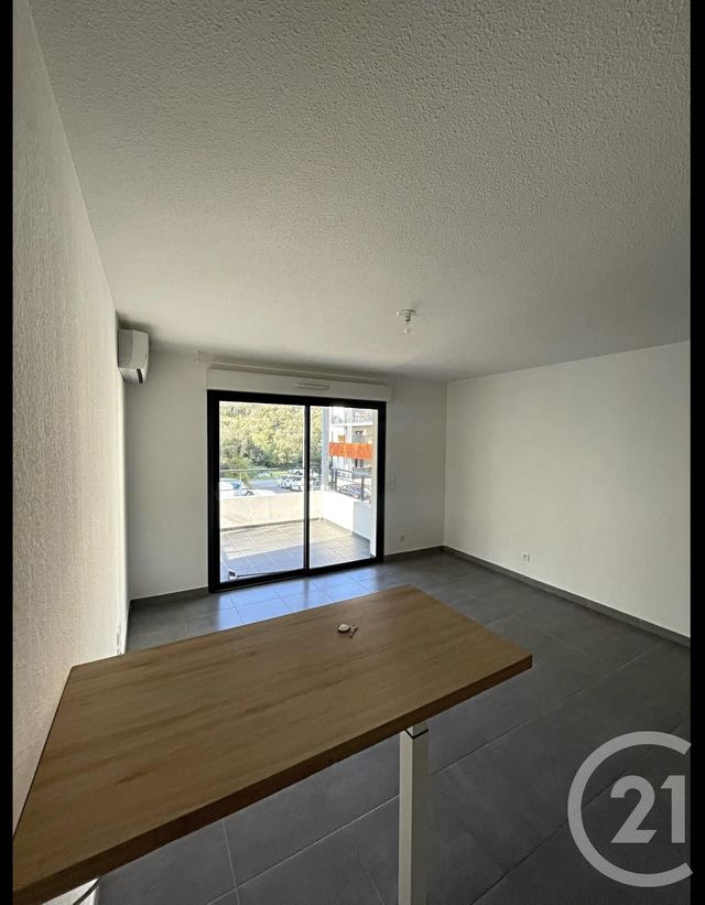 Appartement T2 à louer - 2 pièces - 41.23 m2 - BASTIA - 202 - CORSE - Century 21 Jade Immobilier