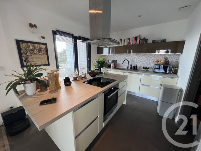 Appartement F4 à vendre - 4 pièces - 120.0 m2 - SANTA MARIA DI LOTA - 202 - CORSE - Century 21 Jade Immobilier