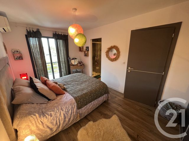 Appartement F4 à vendre - 4 pièces - 120.0 m2 - SANTA MARIA DI LOTA - 202 - CORSE - Century 21 Jade Immobilier