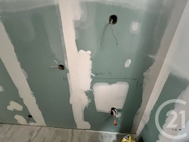 Appartement F3 à vendre - 3 pièces - 75.0 m2 - BASTIA - 202 - CORSE - Century 21 Jade Immobilier