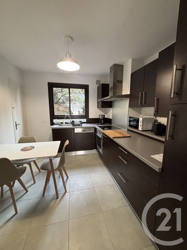 Appartement T3 à louer - 3 pièces - 57.52 m2 - BASTIA - 202 - CORSE - Century 21 Jade Immobilier