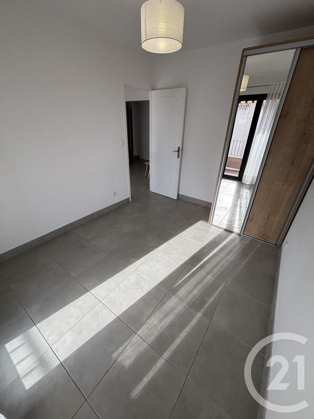 Appartement T3 à louer - 3 pièces - 57.52 m2 - BASTIA - 202 - CORSE - Century 21 Jade Immobilier