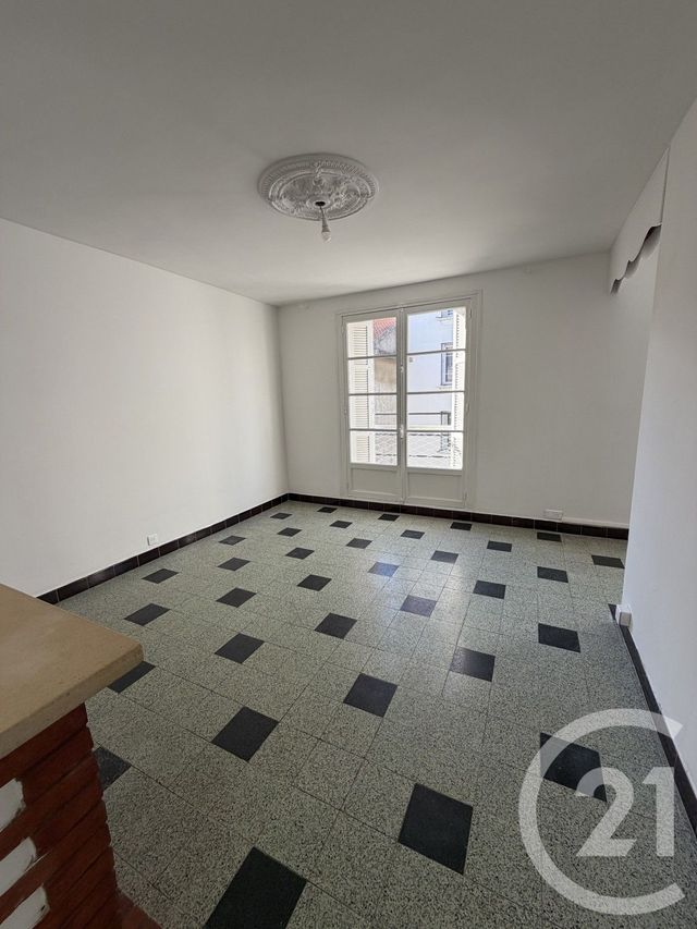 Appartement T3 à louer - 3 pièces - 55.0 m2 - BASTIA - 202 - CORSE - Century 21 Jade Immobilier