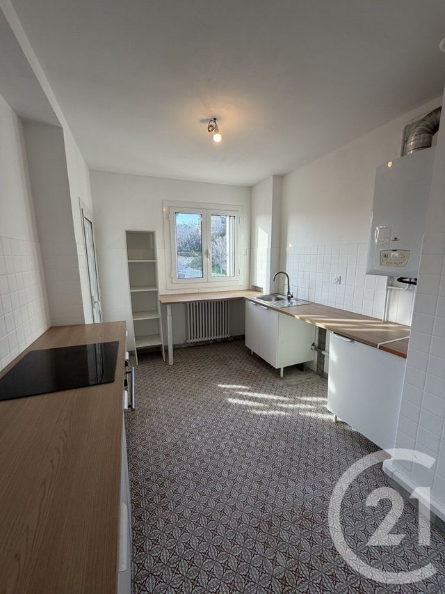 Appartement T4 à louer - 4 pièces - 84.06 m2 - BASTIA - 202 - CORSE - Century 21 Jade Immobilier