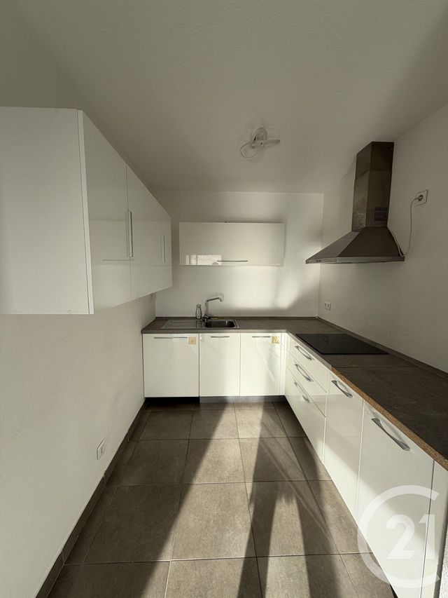 Appartement F2 à louer - 2 pièces - 44.01 m2 - BASTIA - 202 - CORSE - Century 21 Jade Immobilier