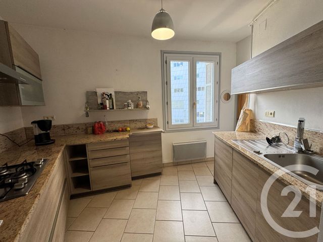 Appartement F3 à vendre - 3 pièces - 63.88 m2 - BASTIA - 202 - CORSE - Century 21 Jade Immobilier