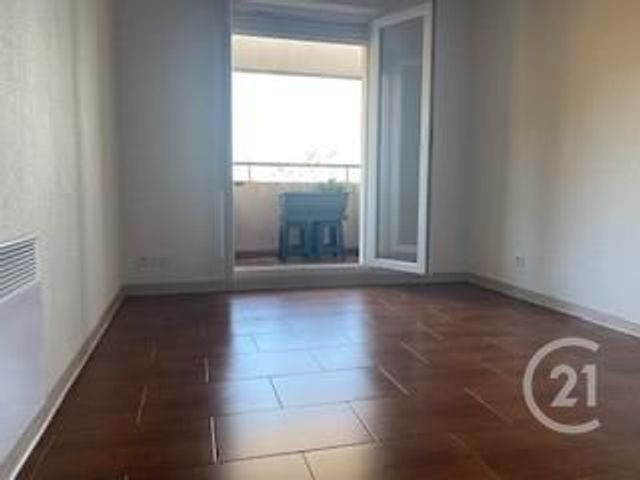 Appartement F2 à louer - 2 pièces - 42.0 m2 - BASTIA - 202 - CORSE - Century 21 Jade Immobilier