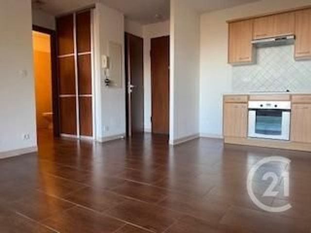 Appartement F2 à louer - 2 pièces - 42.0 m2 - BASTIA - 202 - CORSE - Century 21 Jade Immobilier