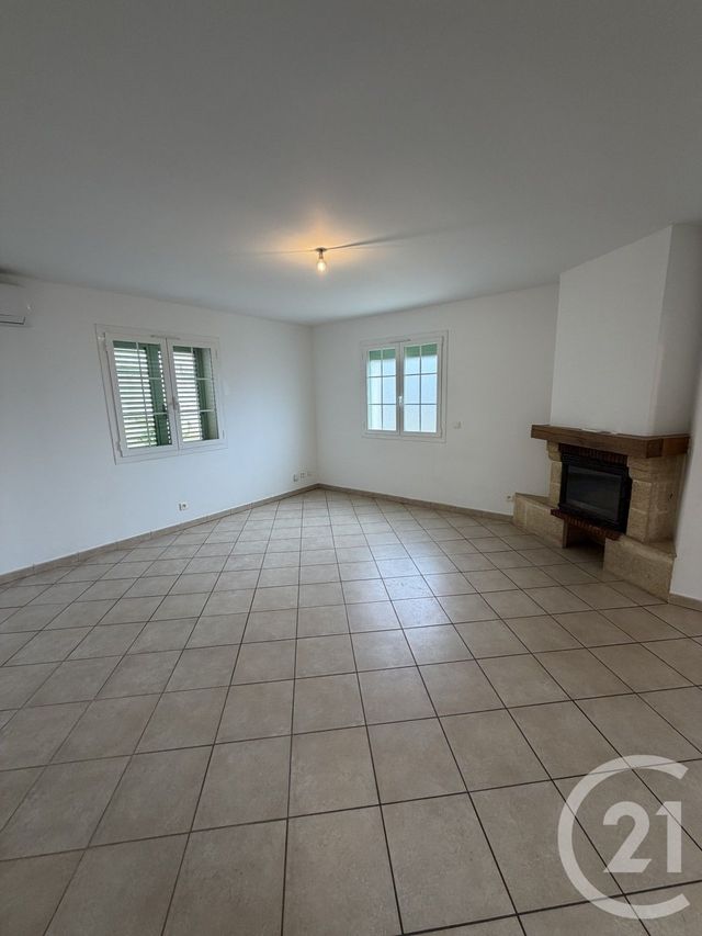 Appartement T4 à louer - 4 pièces - 72.0 m2 - MONTE - 202 - CORSE - Century 21 Jade Immobilier