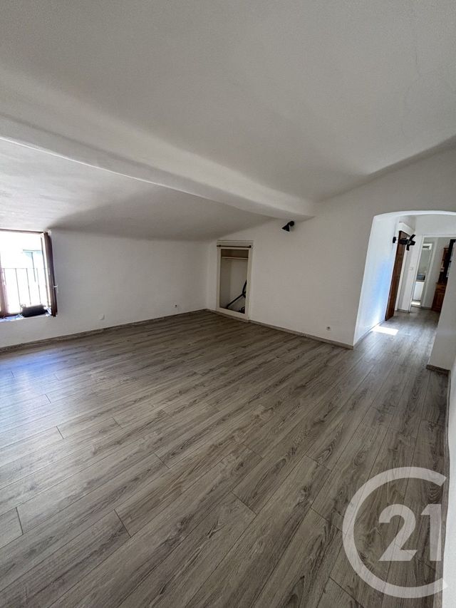 Appartement T2 à louer - 2 pièces - 43.17 m2 - BASTIA - 202 - CORSE - Century 21 Jade Immobilier