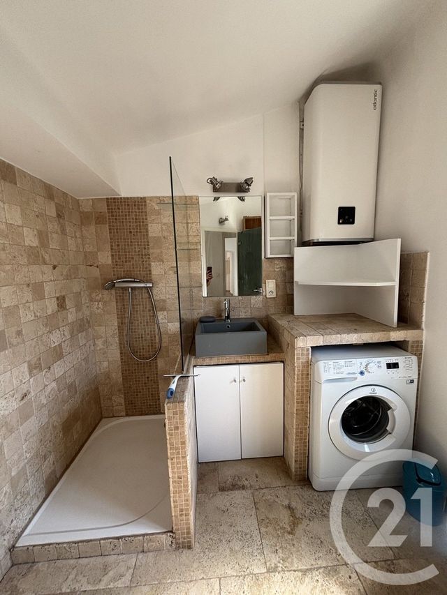 Appartement T2 à louer - 2 pièces - 43.17 m2 - BASTIA - 202 - CORSE - Century 21 Jade Immobilier