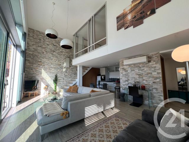 Appartement Loft à vendre - 2 pièces - 68.0 m2 - BASTIA - 202 - CORSE - Century 21 Jade Immobilier