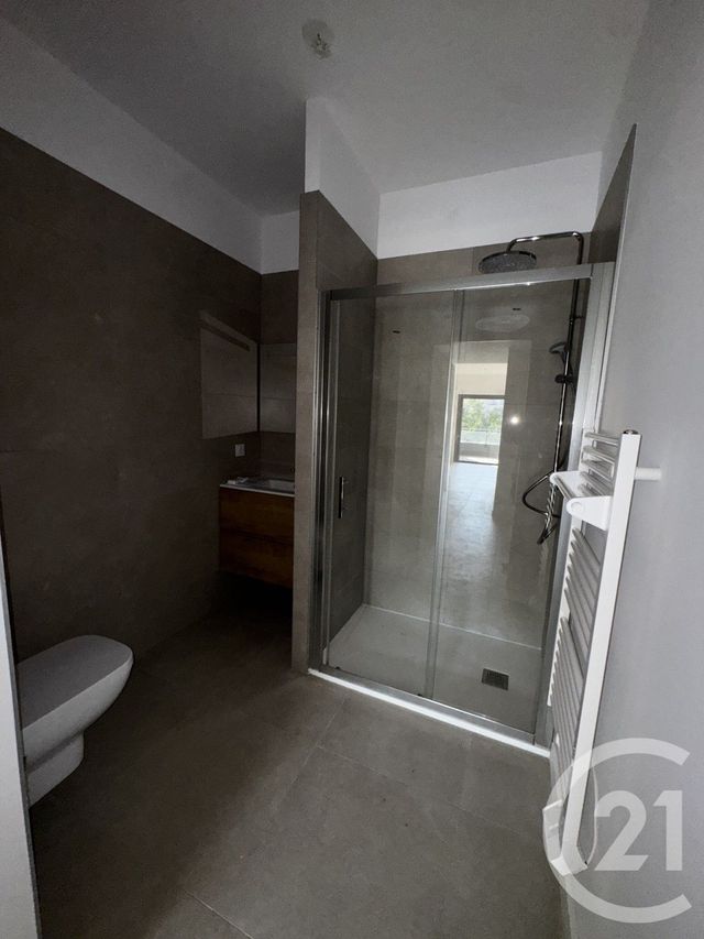 Appartement T3 à vendre - 3 pièces - 68.0 m2 - BASTIA - 202 - CORSE - Century 21 Jade Immobilier