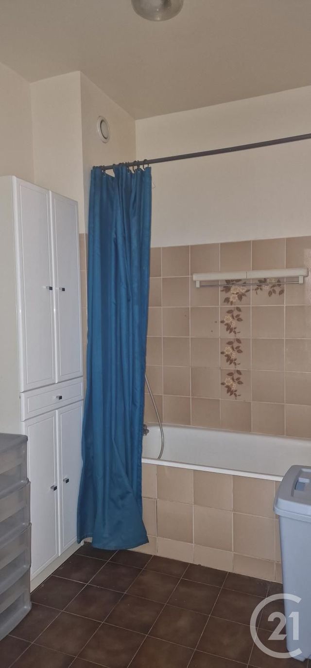 Appartement Studio à louer - 1 pièce - 30.0 m2 - BASTIA - 202 - CORSE - Century 21 Jade Immobilier