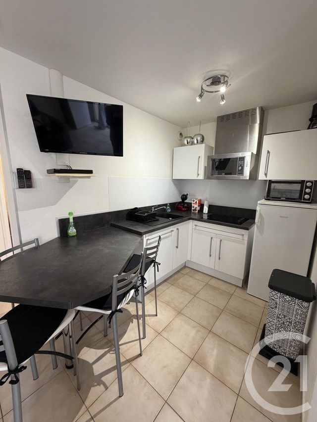 Appartement T2 à louer - 2 pièces - 45.0 m2 - SANTA MARIA POGGIO - 202 - CORSE - Century 21 Jade Immobilier