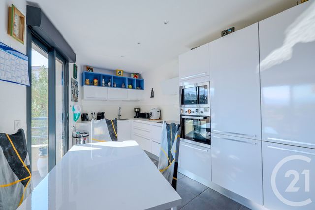 Appartement F4 à vendre - 4 pièces - 84.0 m2 - BASTIA - 202 - CORSE - Century 21 Jade Immobilier