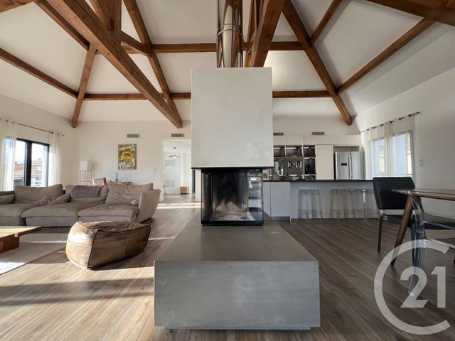 Appartement F5 à vendre - 5 pièces - 200.0 m2 - SANTA MARIA DI LOTA - 202 - CORSE - Century 21 Jade Immobilier