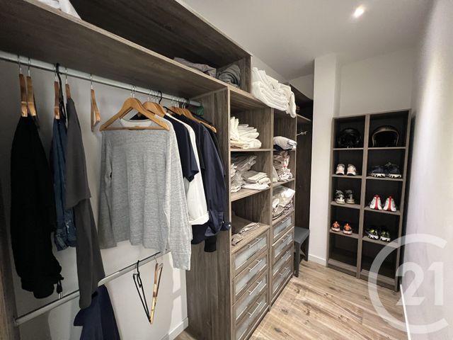 Appartement F5 à vendre - 5 pièces - 200.0 m2 - SANTA MARIA DI LOTA - 202 - CORSE - Century 21 Jade Immobilier