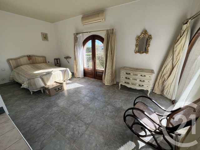 Appartement F4 à vendre - 4 pièces - 268.0 m2 - BIGUGLIA - 202 - CORSE - Century 21 Jade Immobilier