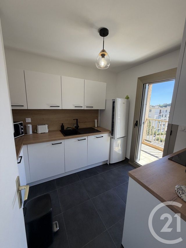Appartement T2 à louer - 2 pièces - 40.94 m2 - BASTIA - 202 - CORSE - Century 21 Jade Immobilier