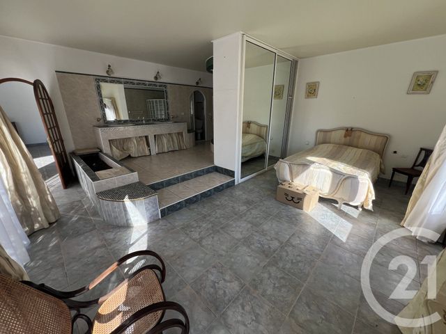 Appartement F4 à vendre - 4 pièces - 268.0 m2 - BIGUGLIA - 202 - CORSE - Century 21 Jade Immobilier