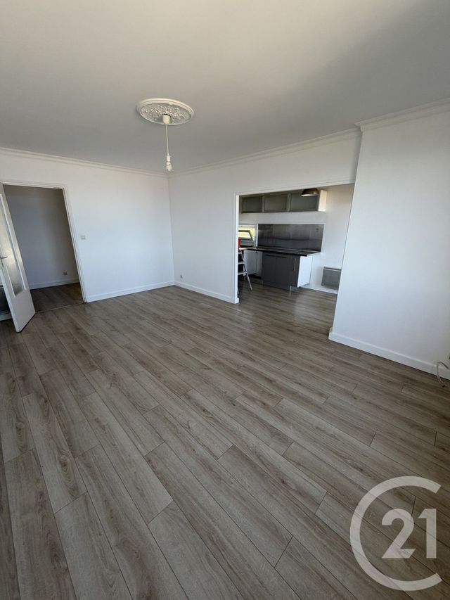 Appartement T3 à louer - 3 pièces - 68.0 m2 - BASTIA - 202 - CORSE - Century 21 Jade Immobilier