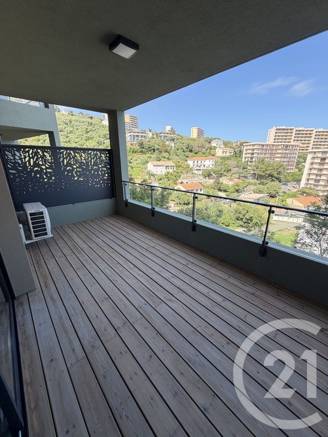 Appartement T2 à louer - 2 pièces - 43.45 m2 - BASTIA - 202 - CORSE - Century 21 Jade Immobilier