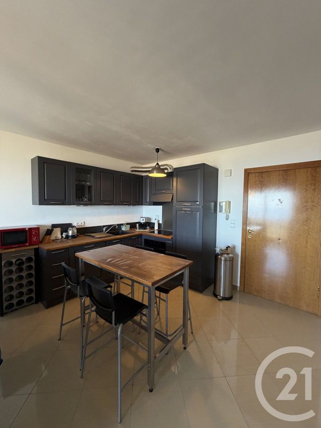Appartement T2 à louer - 2 pièces - 39.0 m2 - BASTIA - 202 - CORSE - Century 21 Jade Immobilier