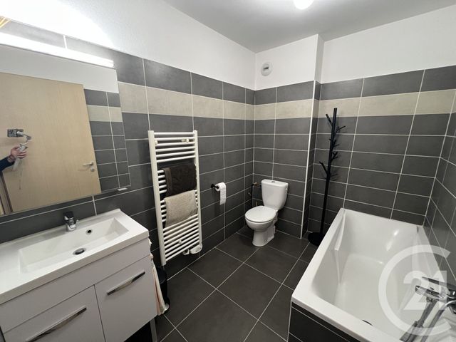 Appartement F3 à vendre - 3 pièces - 74.0 m2 - BASTIA - 202 - CORSE - Century 21 Jade Immobilier