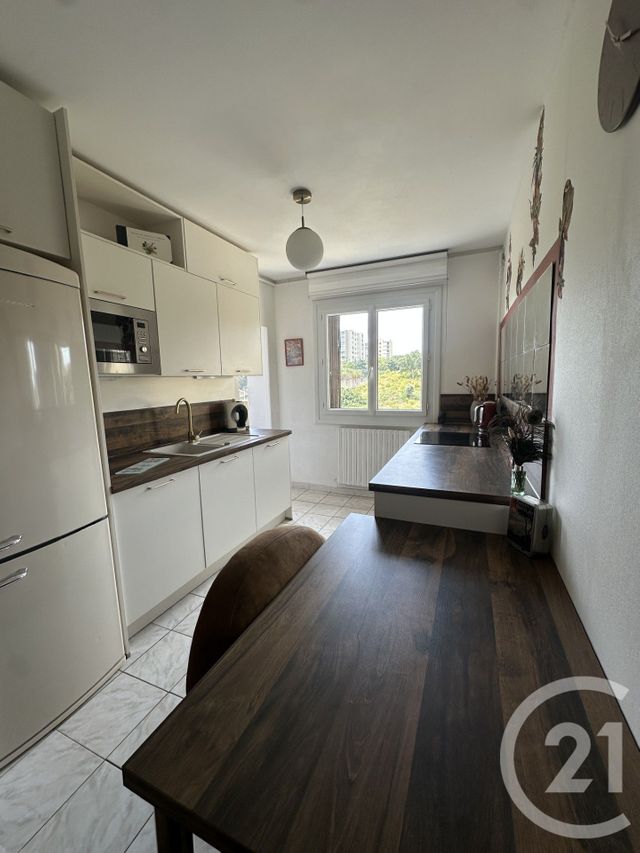 Appartement T2 à vendre - 2 pièces - 55.0 m2 - BASTIA - 202 - CORSE - Century 21 Jade Immobilier