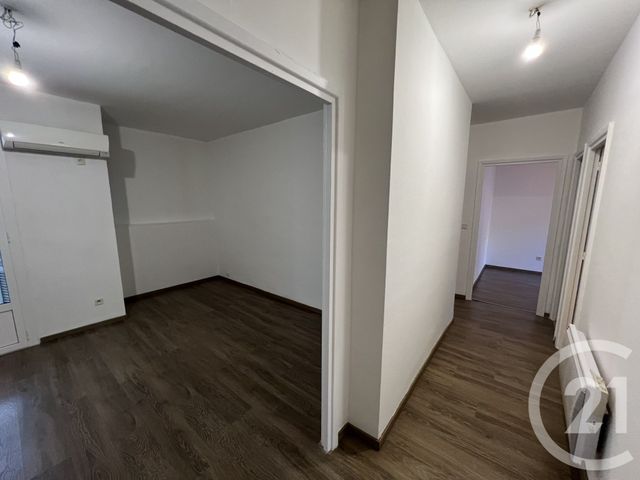Appartement T3 à louer - 3 pièces - 64.0 m2 - BASTIA - 202 - CORSE - Century 21 Jade Immobilier