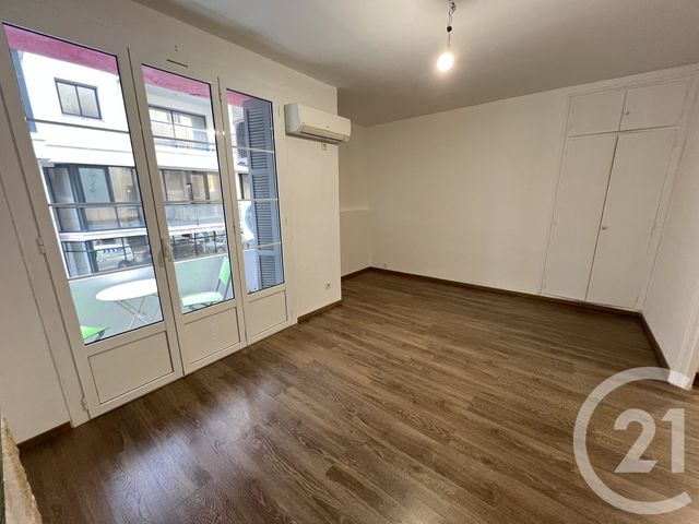 Appartement T3 à louer - 3 pièces - 64.0 m2 - BASTIA - 202 - CORSE - Century 21 Jade Immobilier