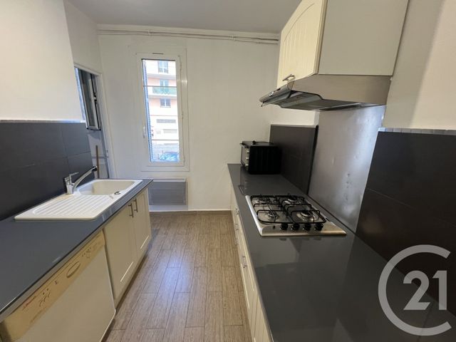 Appartement T3 à louer - 3 pièces - 64.0 m2 - BASTIA - 202 - CORSE - Century 21 Jade Immobilier