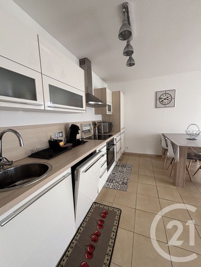Appartement T2 à louer - 2 pièces - 48.51 m2 - BASTIA - 202 - CORSE - Century 21 Jade Immobilier