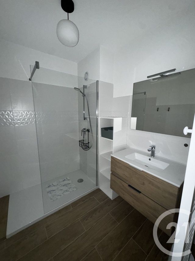 Appartement T1 à louer - 1 pièce - 31.0 m2 - VILLE DI PIETRABUGNO - 202 - CORSE - Century 21 Jade Immobilier