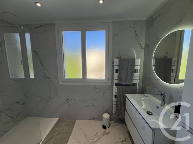 Appartement F5 à vendre - 5 pièces - 180.0 m2 - FURIANI - 202 - CORSE - Century 21 Jade Immobilier