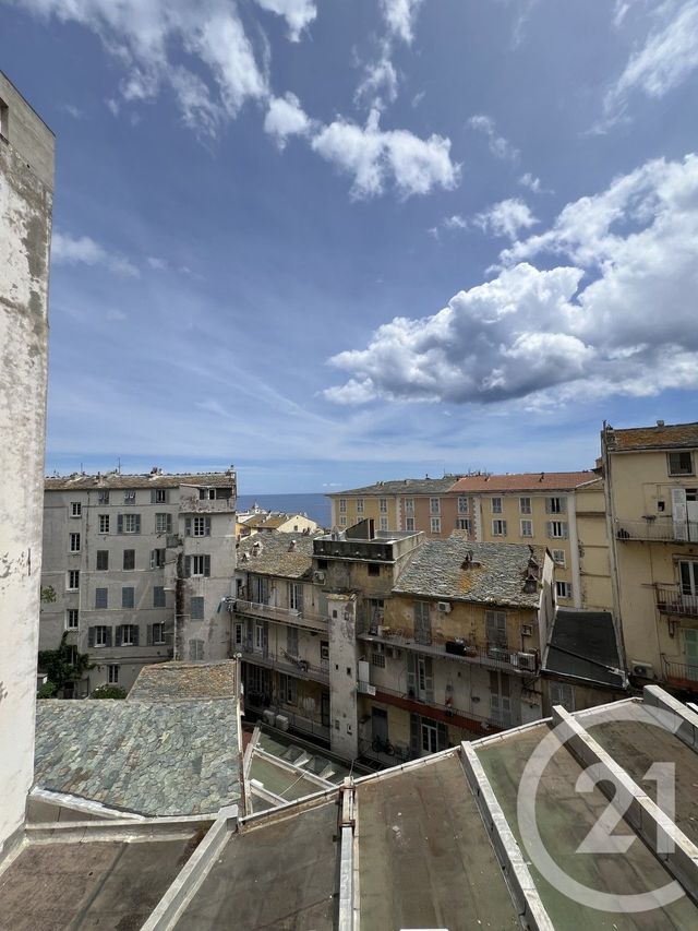 Appartement T5 à vendre - 5 pièces - 100.0 m2 - BASTIA - 202 - CORSE - Century 21 Jade Immobilier