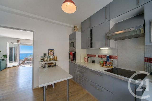 Appartement à vendre - 10 pièces - 250.0 m2 - SANTA MARIA DI LOTA - 202 - CORSE - Century 21 Jade Immobilier