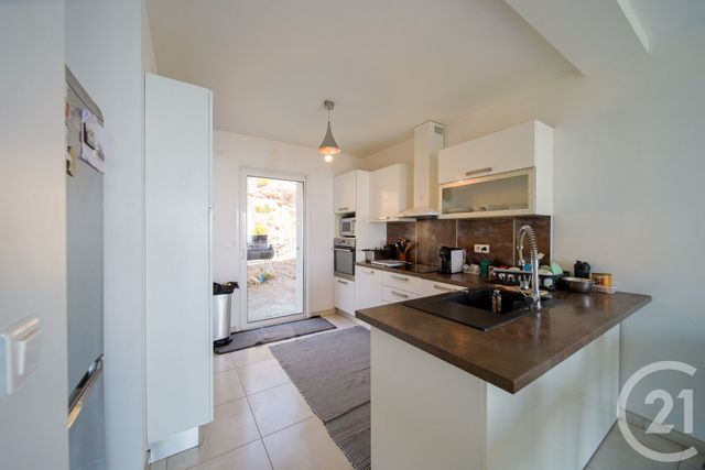 Appartement à vendre - 10 pièces - 250.0 m2 - SANTA MARIA DI LOTA - 202 - CORSE - Century 21 Jade Immobilier