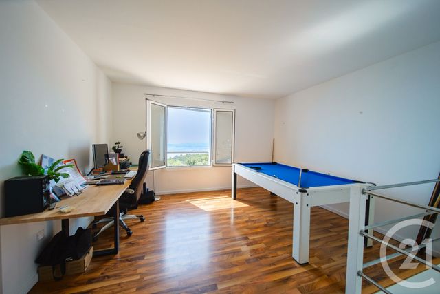 Appartement à vendre - 10 pièces - 250.0 m2 - SANTA MARIA DI LOTA - 202 - CORSE - Century 21 Jade Immobilier